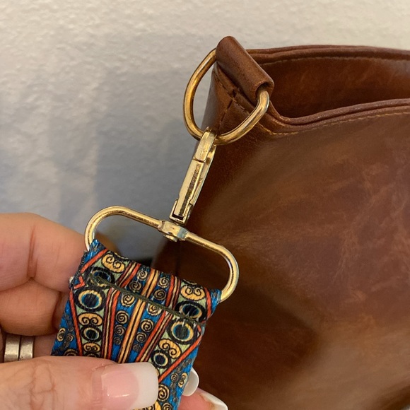 NWOT Grace’s Bag “The Chelsey’s Vintage Charm” Shoulder Bag - Picture 10 of 12